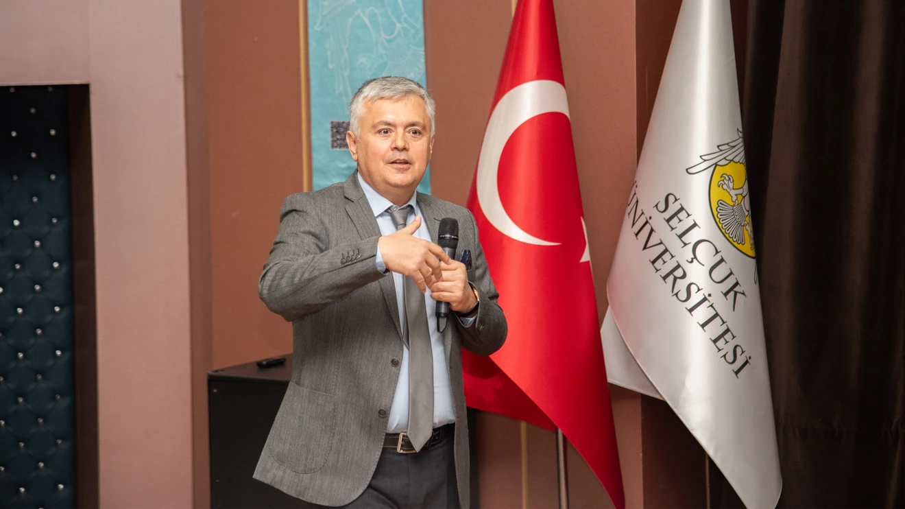 Selçuk Üniversitesinde Öğretmenler Günü etkinliği düzenlendi
